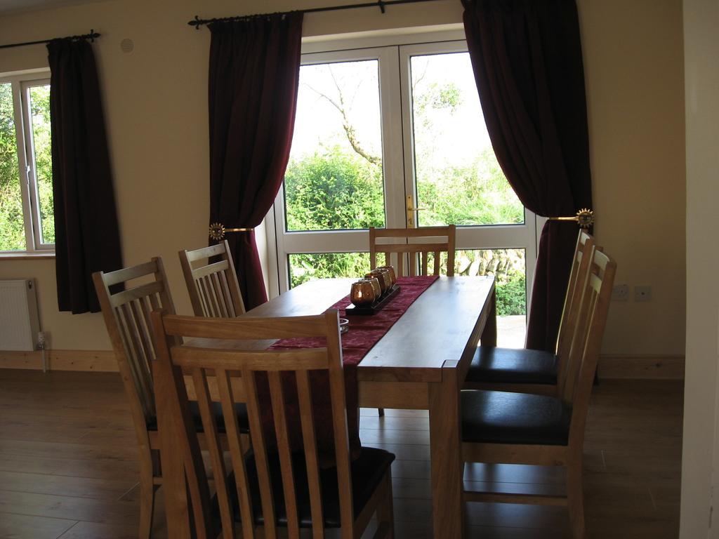 Ballagh Court Villa Ballynabola Bilik gambar